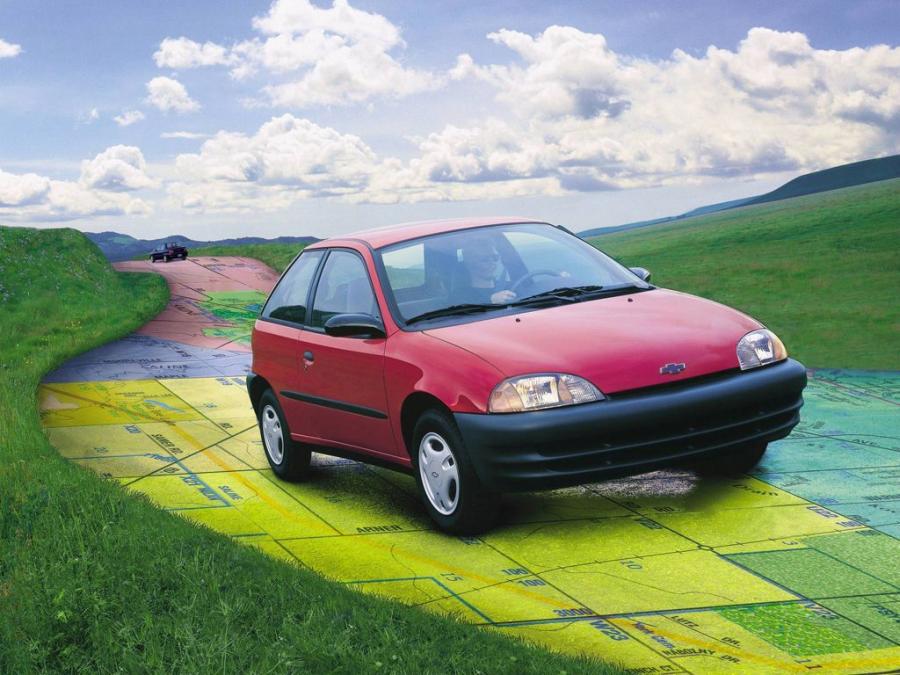  Chevrolet Metro Coupe 1998 года  (фото 3 из 8)